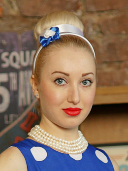 Ободок ЦВЕТОК белый/василек