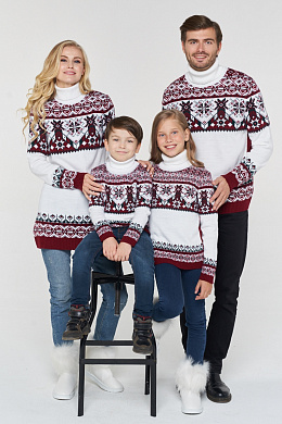 Свитер мужской новогодний